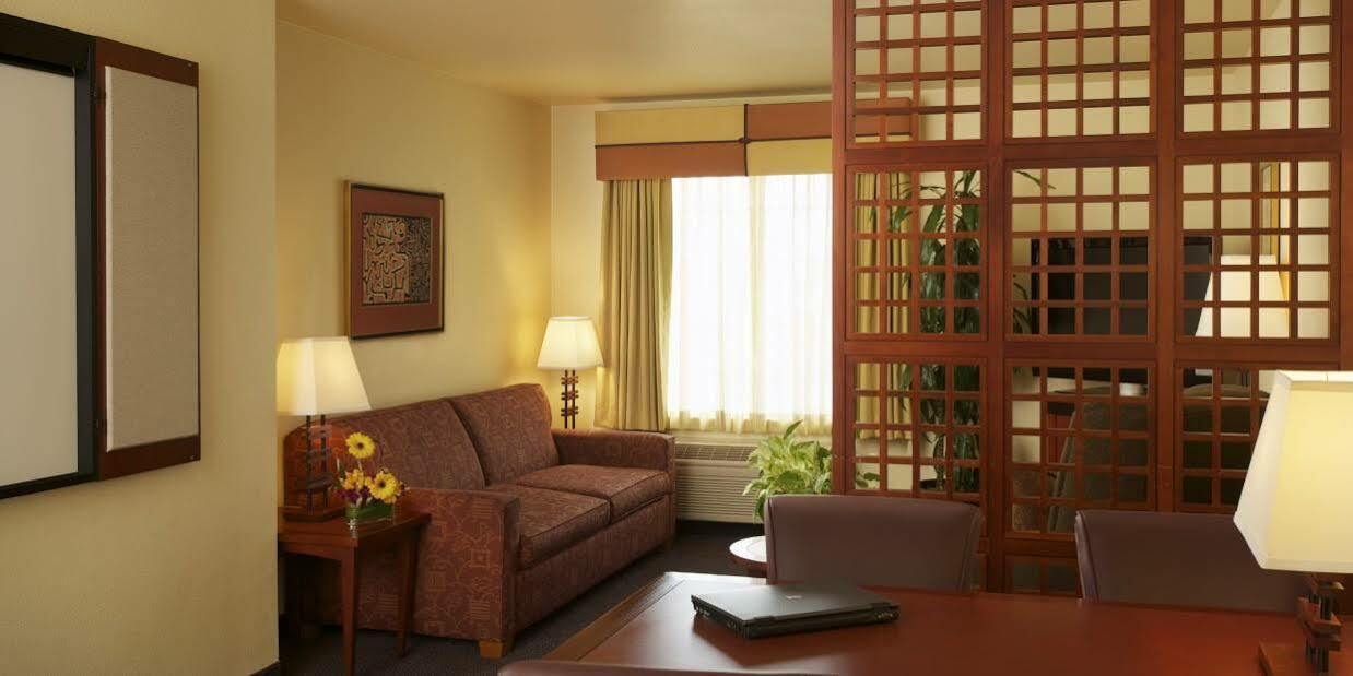 Larkspur Landing Extended Stay Suites Bellevue Eksteriør bilde